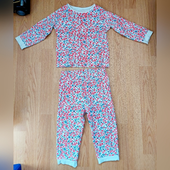 Baby girl pyjamas sets 18-24 months - Picture 2 of 6
